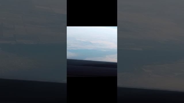 мы в самолёте😃