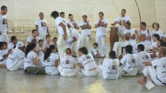 capoeira 2 encontro regional de capoeira negros de sinha montes claros/mg смотреть онлайн