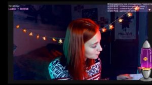 Эвелинушка читает свое сочинение по литературе