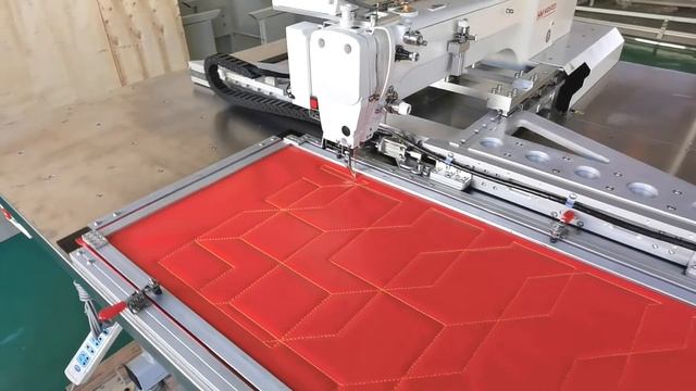 Автоматическая швейная машина по шаблону для обивки автомобилей смотреть онлайн