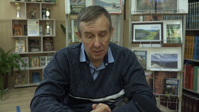 В библиотеке состоялась презентация книг Владимира Топилина смотреть онлайн