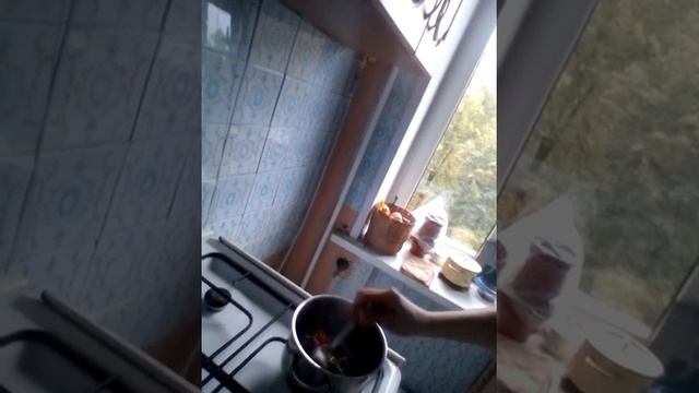 Дачный сезон.Идея приготовления обеда.Сладкий свекольник.Добавляем свеклу. смотреть онлайн
