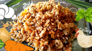 ПЛОВ С ГРЕЧКОЙ / Как быстро и вкусно приготовить гречку с мясом и грибами на сковороде