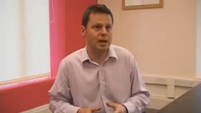 Joe Rawson News Feature On TV Watching In Leeds смотреть онлайн