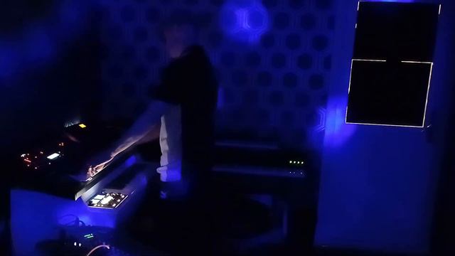 Adagio For Strings Access Virus ti смотреть онлайн