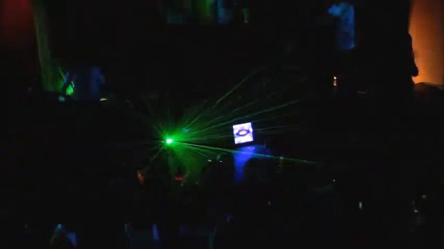 27.04 LIZ project feat. Trojan Project -- Не боюсь ( Reverse T. remix ) ( radio edit ) смотреть онлайн