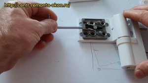 Как правильно регулировать петли на пластиковых входных дверях!!!