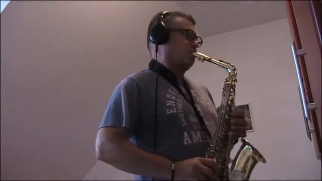 LOVE STORY - ALT sax Yamaha - igranje v ŽIVO Vojko G. смотреть онлайн