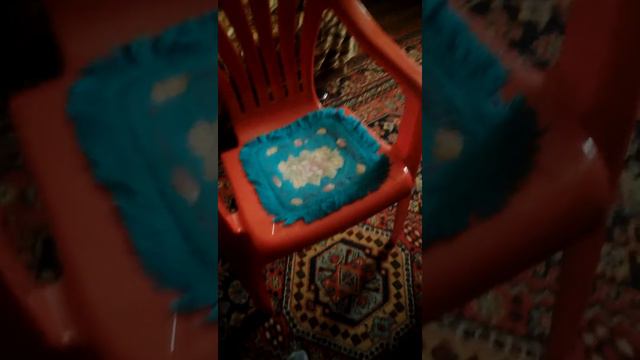 СТУЛ 228.Стул ожил и пугает насс!Помогите.SOS смотреть онлайн