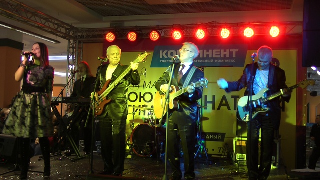 Поющие Гитары "Ведь Это Весна" (live) смотреть онлайн