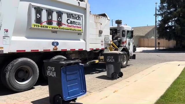 City of Visalia’s Peterbilt durapack heil python on trash and flipping lids смотреть онлайн