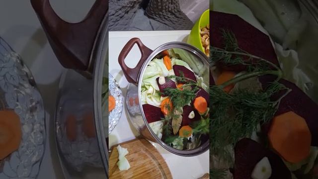 Красная квашеная капуста!!! Это самый ПРОСТОЙ и ВКУСНЫЙ рецепт! смотреть онлайн