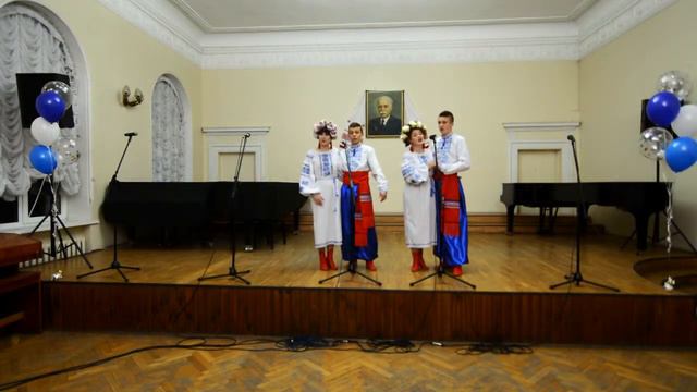 ЗАБАВА «Місяць на небі» Ю Казакова, А Мороз, А Буряк, Є Швидун смотреть онлайн