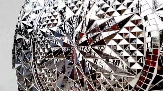 Вторая Жемчужина в Серпухов. Зеркальная мозаика Такое в Росси никто не делает. зеркало. mirror glas смотреть онлайн