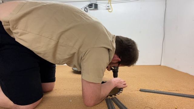 #00015 S badisch Bähnle Der Ringlokschuppen ist wieder da 😀😀😀 & löten,löten,löten смотреть онлайн