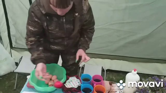 10 часть. Голубые озёра под Солигорском, 1 мая 2021. Крашу яйца, жарим шашлык, жарим сморчки смотреть онлайн