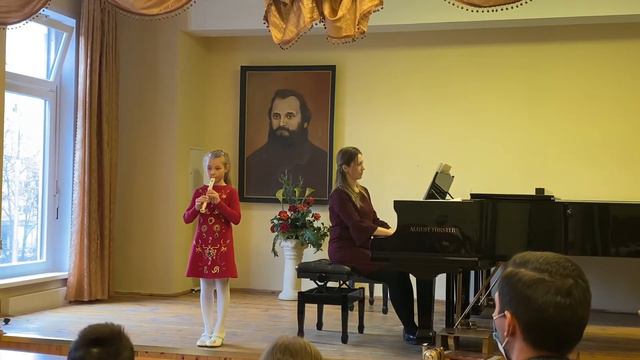 Бутусова Настя поступает в 1 класс музыкальной школы. смотреть онлайн