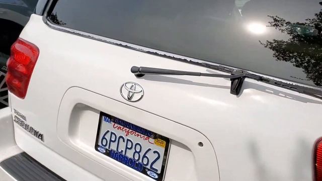 2004 TOYOTA SEQUOIA смотреть онлайн