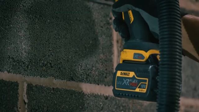 Dewalt DCG200 54V XR FLEXVOLT 125mm Wall Chaser смотреть онлайн