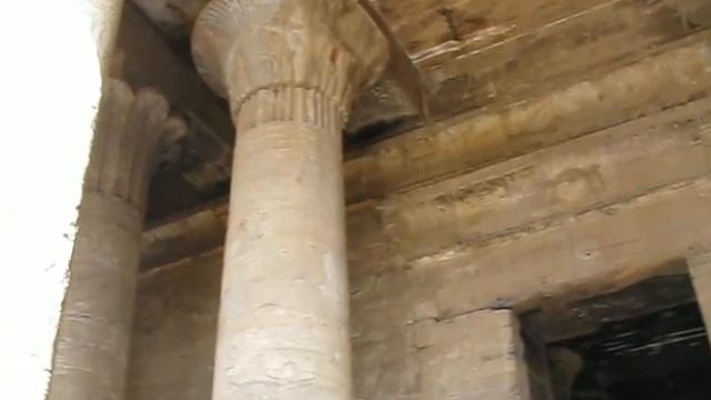 Храм Гора в Эдфу, Гипостильный зал. смотреть онлайн