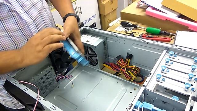 How to Build Server intel xeon 4116 Asrock Rack EP2C621D12 WS | Tech Land смотреть онлайн
