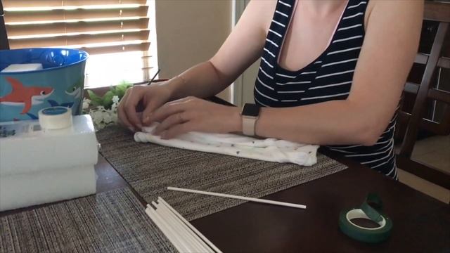 BABY SHOWER BOUQUET Made of Newborn Clothes | DIY смотреть онлайн