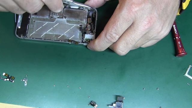 iPhone 4 не работают боковые кнопки смотреть онлайн
