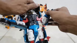 Tobot X Y Z Drive and Transforming | Youngtoys