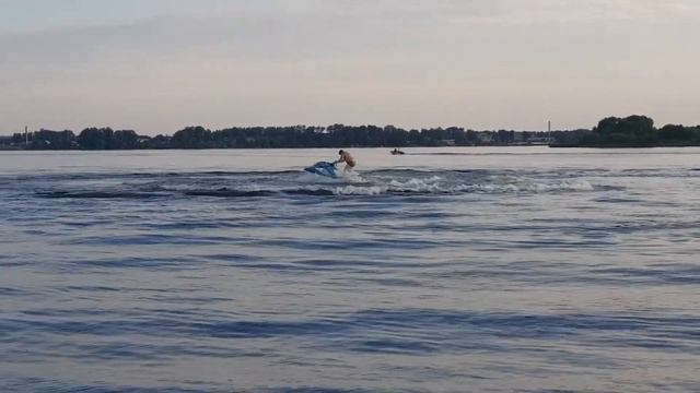 Yamaha GP1300R 170hp смотреть онлайн