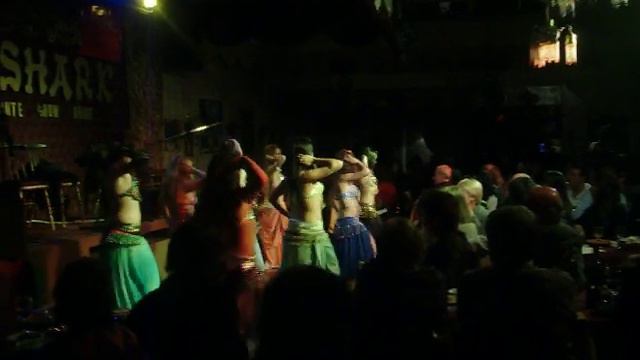 Shaabi arabe.MOV смотреть онлайн