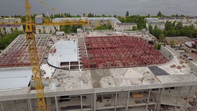 Продолжение строительства нового Ледового дворца спорта в Самаре.Начали монтировать кровлю смотреть онлайн