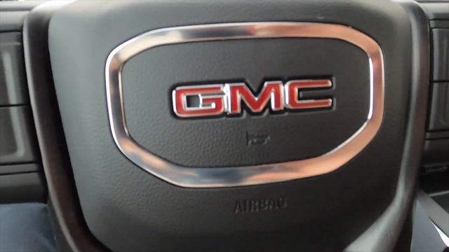 2023 GMC Sierra 2500HD AT4 / All Specs & Test Drive