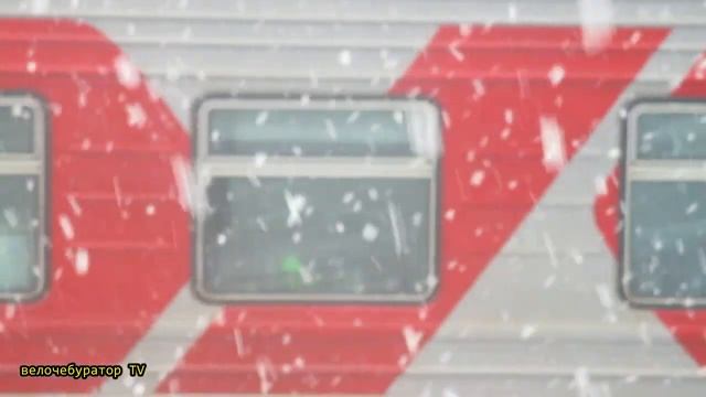 снег падает хлопьями а поезд уезжает вновь смотреть онлайн