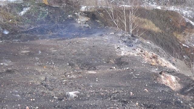 Подземный пожар на поле закрытой шахты в Киселевске смотреть онлайн