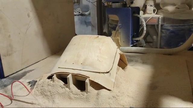 Станок для производства стульев из гнутой фанеры смотреть онлайн