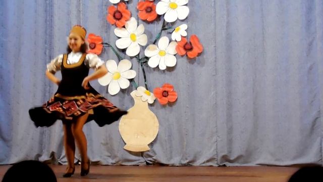 СДК - 2. вечер - отдых ,,миллион алых роз,, посвящённый дню 8 Марта. смотреть онлайн