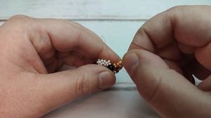 ?? Игривый котёнок из бисера. Часть 1. Голова.