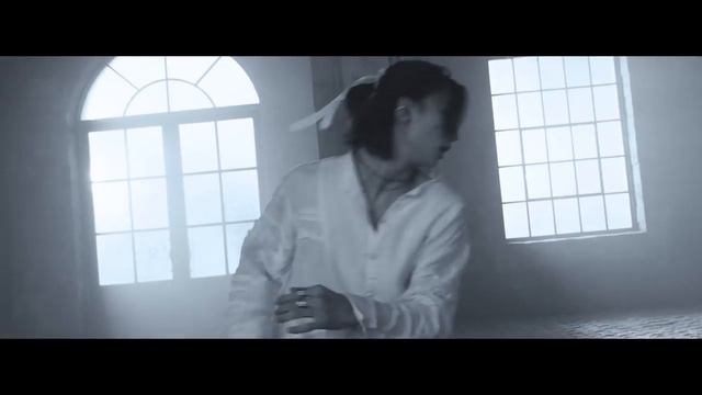 Hyunjin-Play With Fire смотреть онлайн