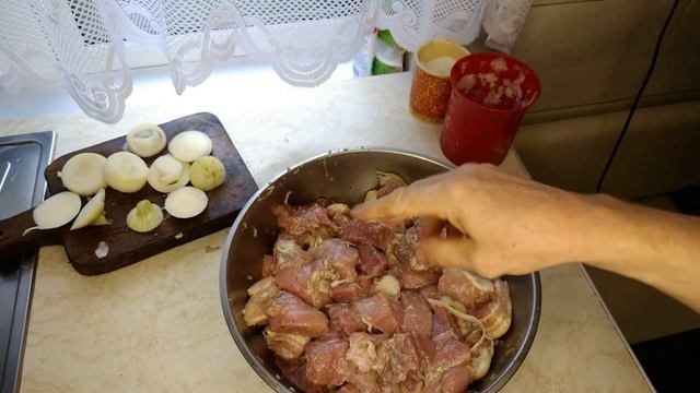 Barbecue. Простой рецепт шашлыка. Serhulya TV смотреть онлайн