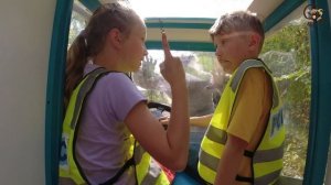 Дети и Машина. Диана и Даня на полицейской машине спасают Милана от Волка. Манкиту