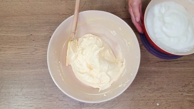 ТИРАМИСУ с клубникой / десерт без выпечки / с маскарпоне смотреть онлайн