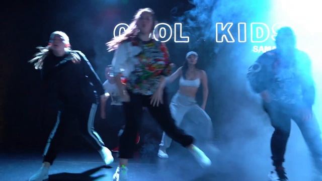 Агнесс Мхитарян и Cool Kids Samara смотреть онлайн