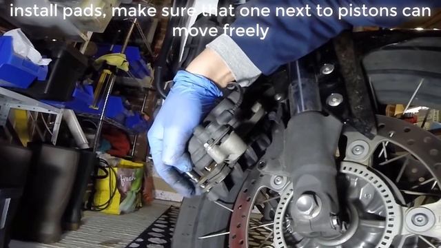 Honda Crosstourer DCT brakes service replacement cleaning смотреть онлайн
