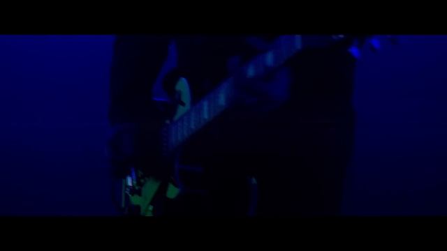 Die Toten Hosen // „Unter den Wolken” [Offizielles Musikvideo] смотреть онлайн