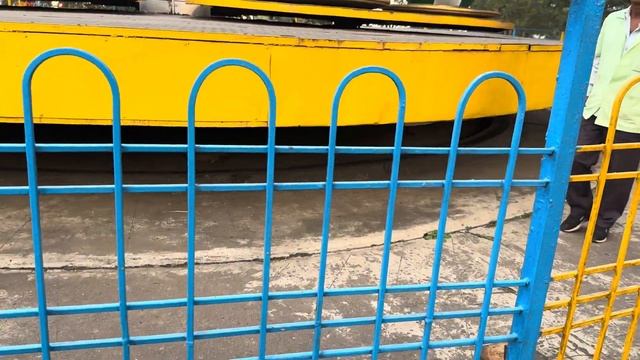Roller Coaster Me Fara Ki Halat Huvi Kharab ? смотреть онлайн