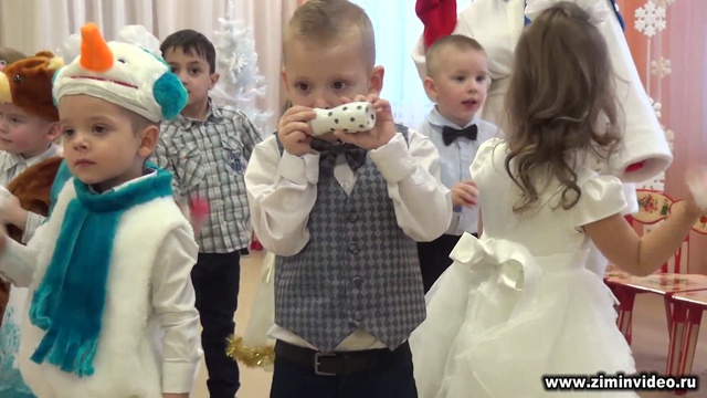 Погремушка смотреть онлайн