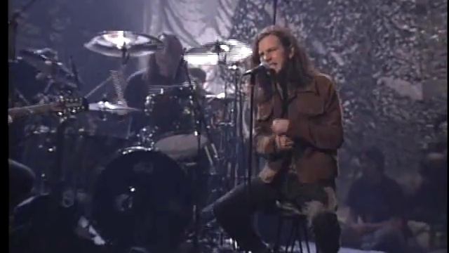 Pearl Jam - 05 Jeremy [Unplugged] смотреть онлайн