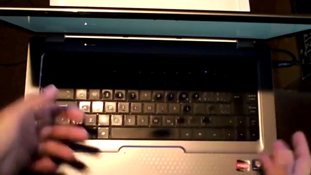 How to fix a HP laptop that does not turn on but instead blinks (flashes) an amber orange light смотреть онлайн