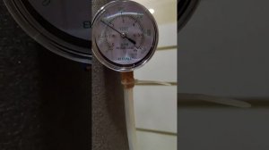 Захлеб колонны ЛС8М, эксперимент с манометром