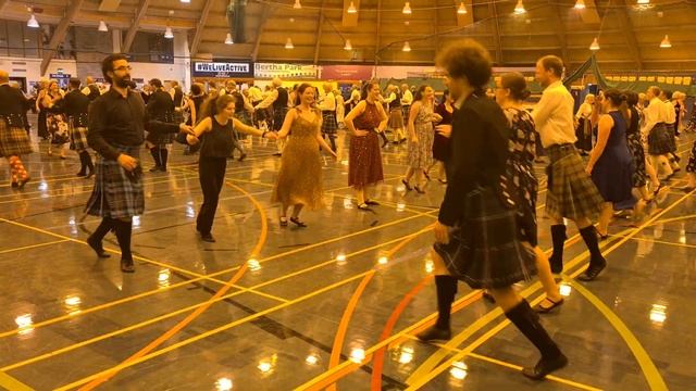 The Duke and Duchess of Edinburgh смотреть онлайн